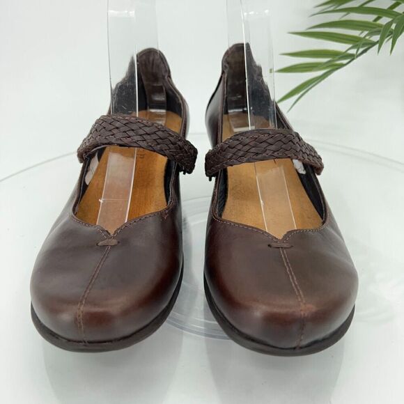 NAOT Forward Mary Janes Women's 6 37 Brown Leather Low Heel Comfort Shoes - Picture 5 of 14